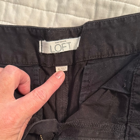 Shorts - Picture 6 of 8